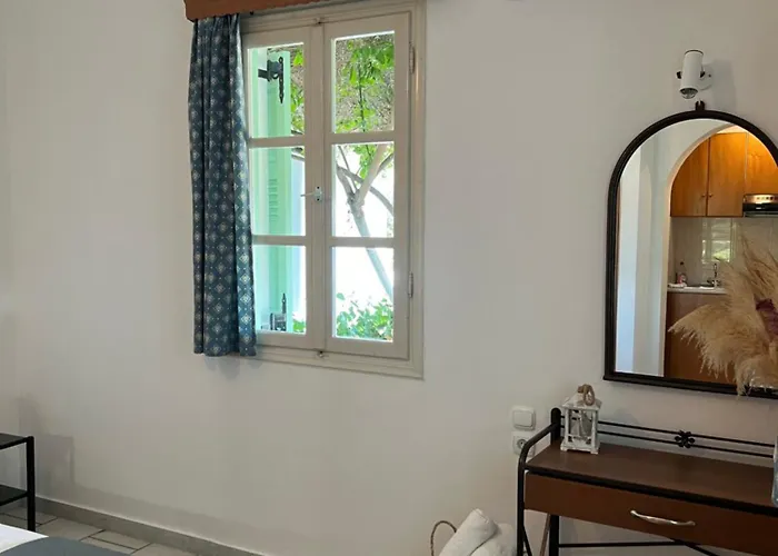 Vino Agia Anna (Naxos)